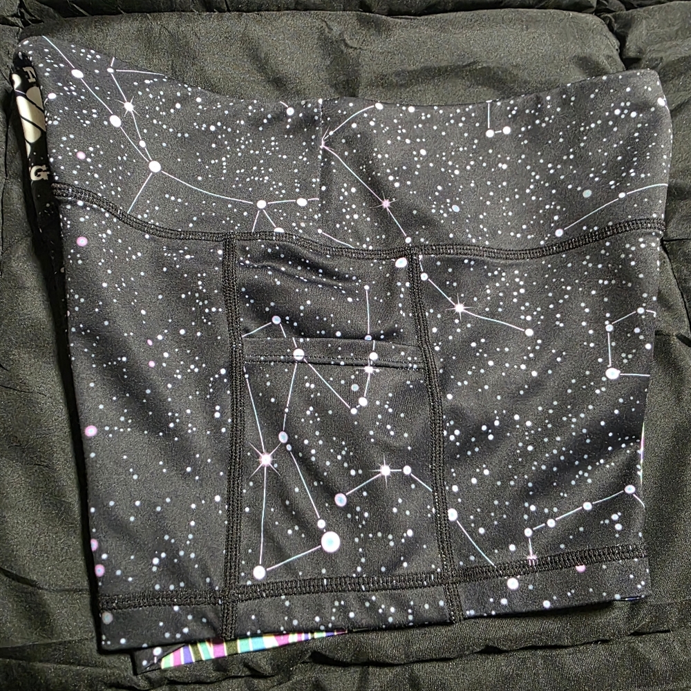 Feed Me Fight Me RARE Shorts - Picture 6 of 6